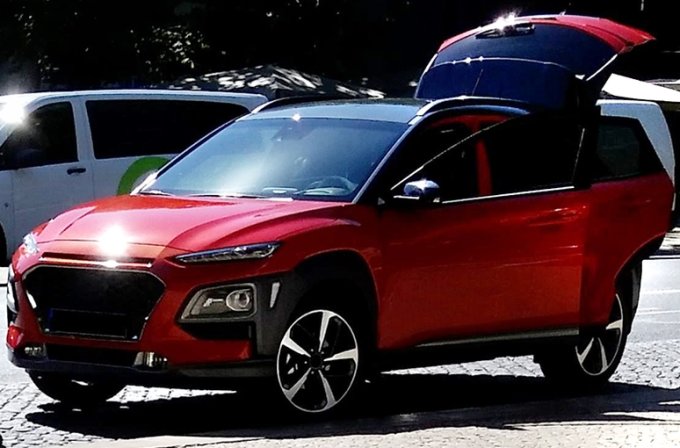 Hyundai Kona з'явився на нових знімках з тестових заїздів