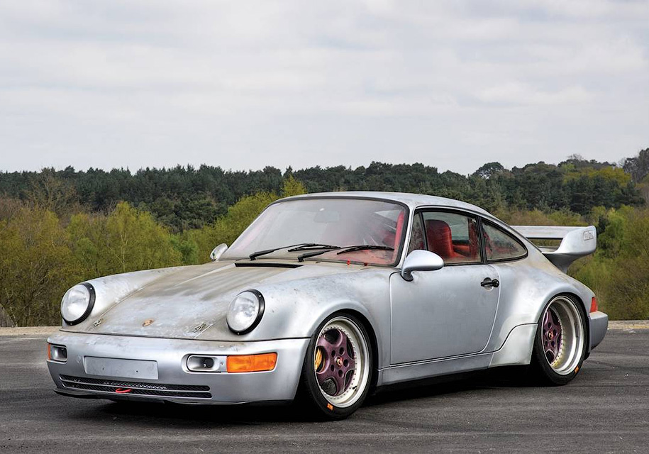 «Чистий» Porsche 911 1993 р.в. продали на аукціоні за 2 млн євро