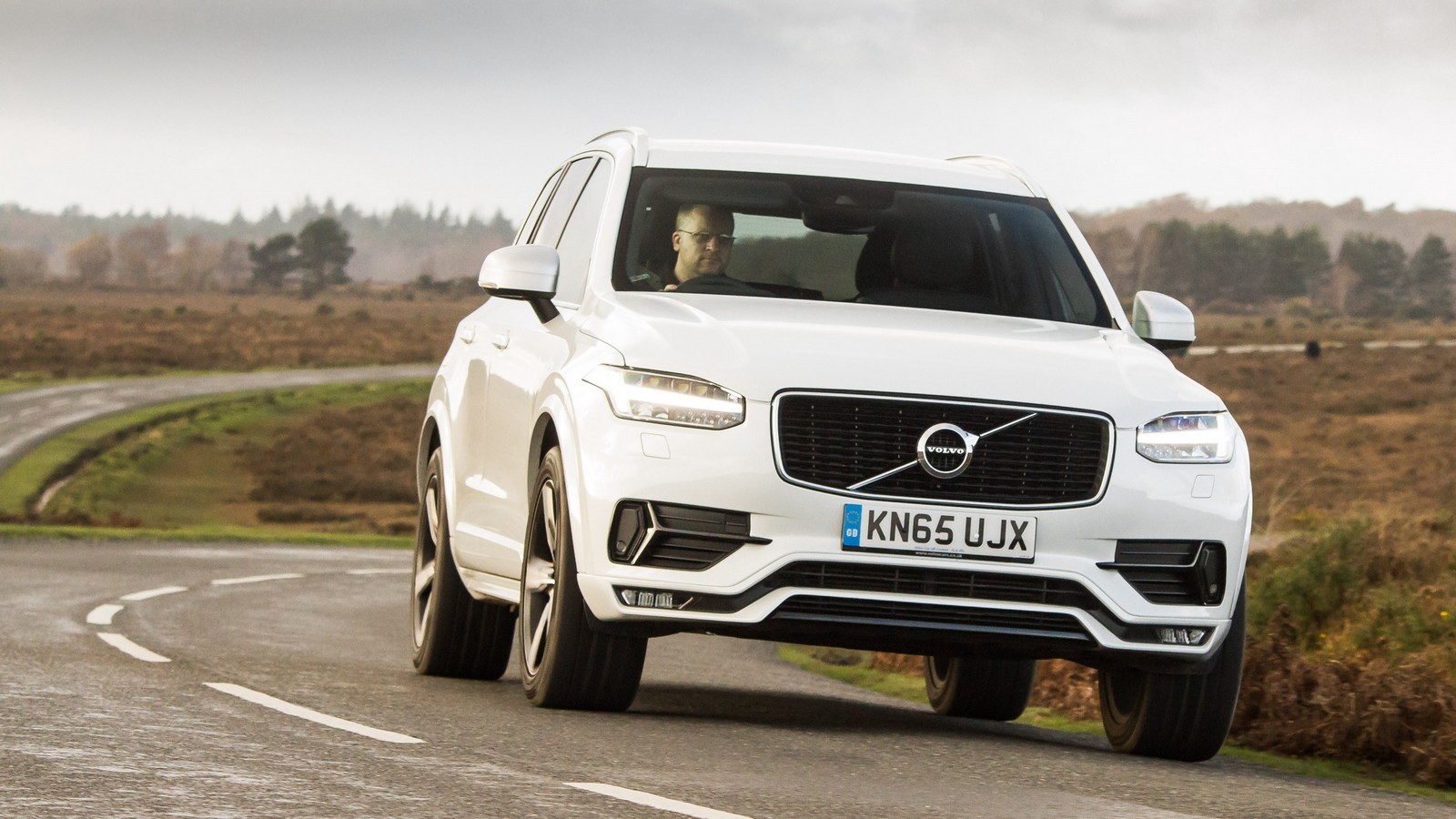 Volvo прискореними темпами збільшує продажі у всьому світі