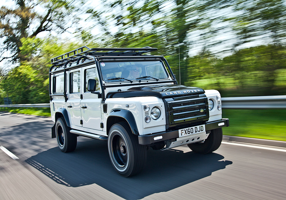 Land Rover Defender отримав 350-сильний двигун від Ford Mustang