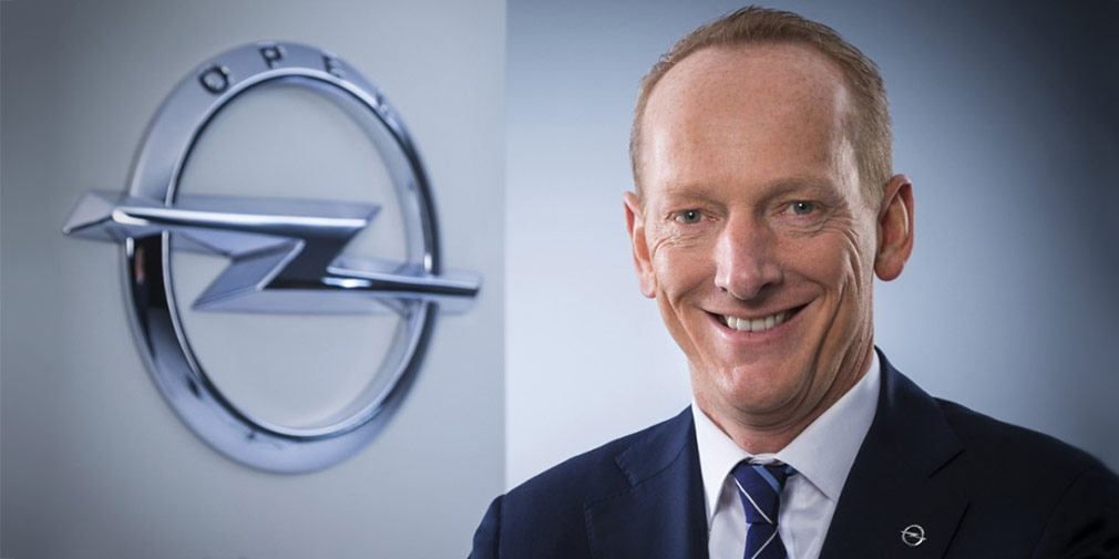 Opel позбулася директора