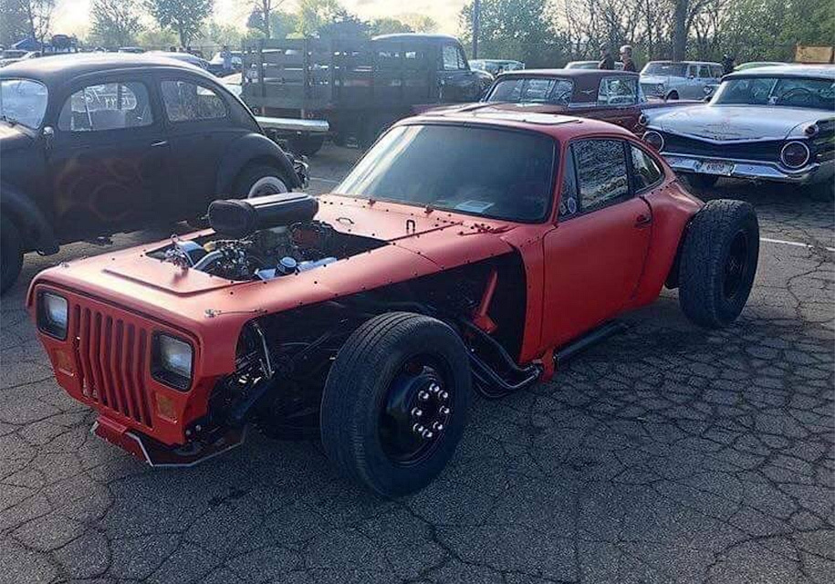 Що буде, якщо схрестити Jeep Wrangler і Porsche 911?