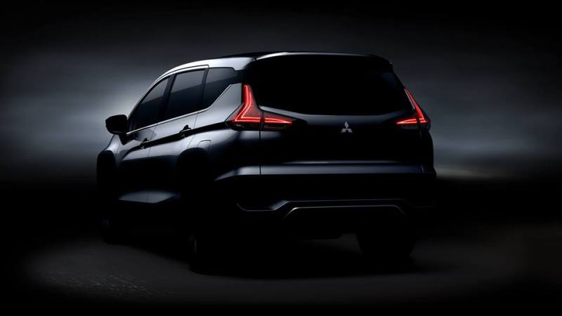Mitsubishi: новенький мінівен з обликом кросовера дебютує через місяць
