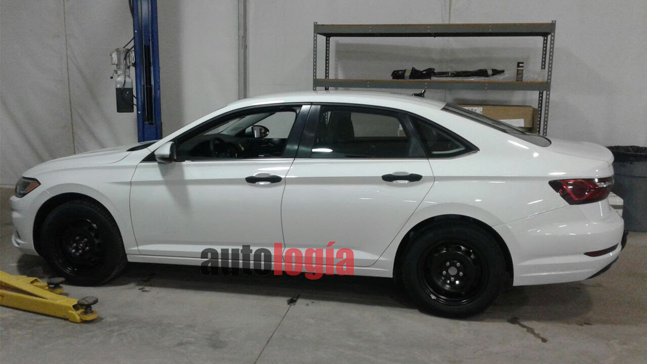 Новенький Volkswagen Jetta з'явився на перших знімках