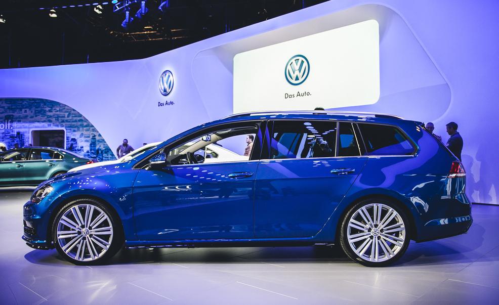 Стало відомо, коли в Україну приїдуть дешеві новенькі «Гольфи»