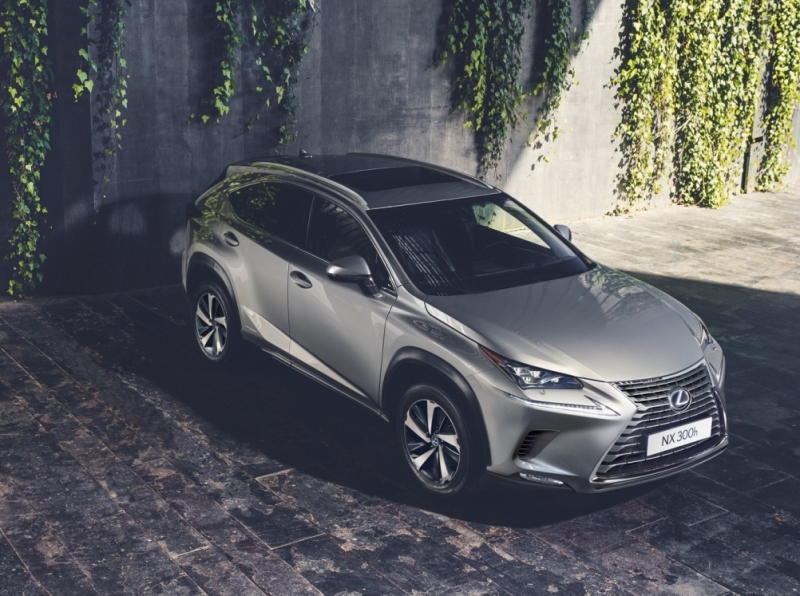 Оновленому Lexus NX визначили площадку для дебюту