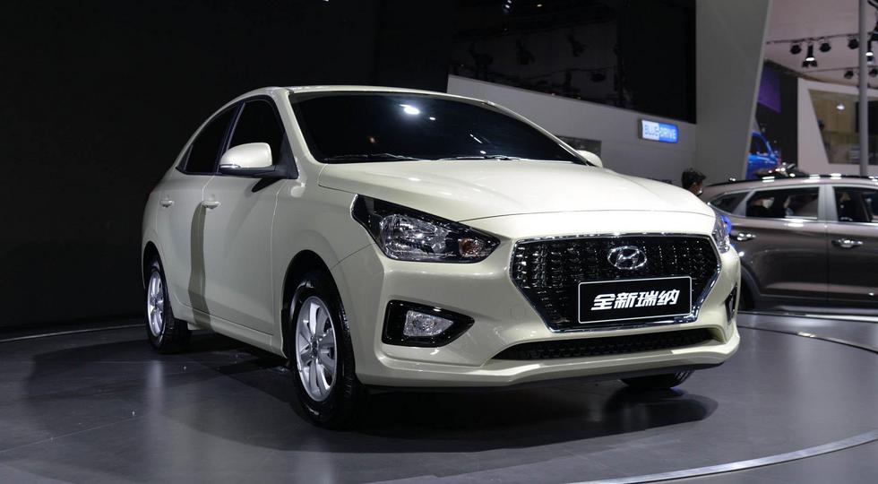 Бюджетний Hyundai Reina представився на нових знімках
