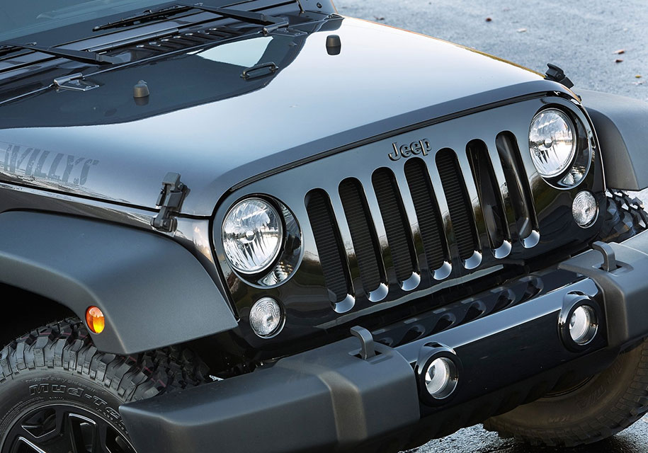 Майбутній Jeep Wrangler буде приводитися в рух 2,0-літровим турбованим V4