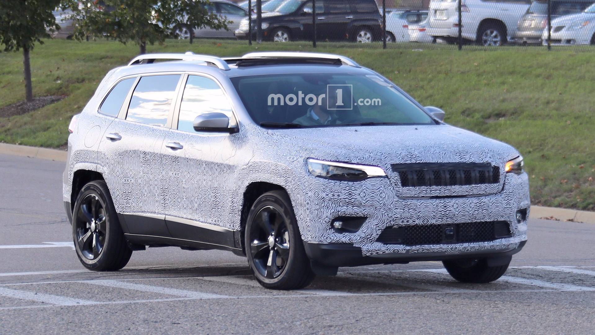 Новий Jeep Cherokee протестували на дорогах масового користування