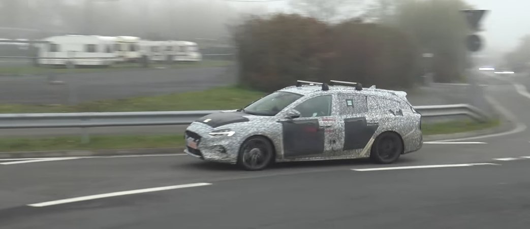 Ford запустили на тестування по Нюрбургрингу універсал Focus ST