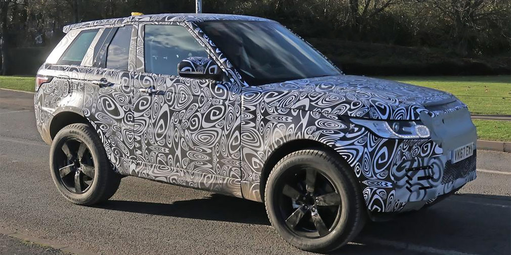 Новий Land Rover Defender активно проходить тести на дорогах