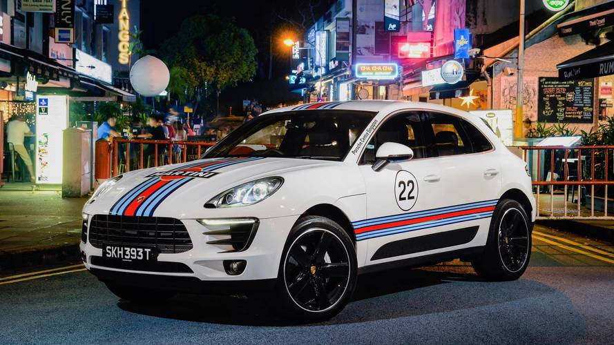 Для Porsche Macan підготували 5 ліврей спортивного формату