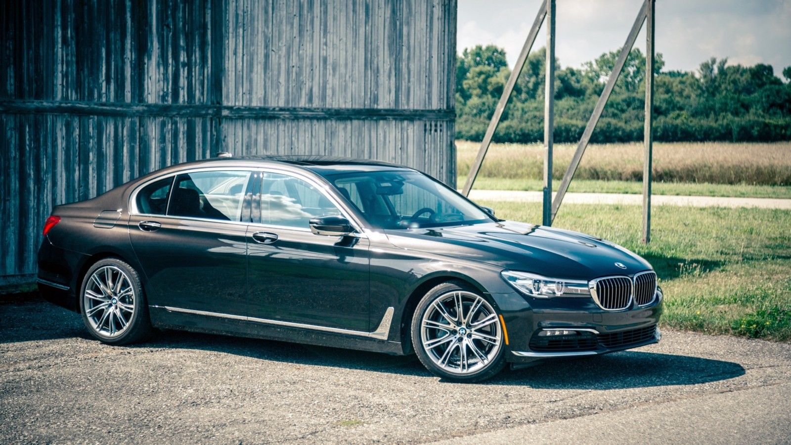 Покращений BMW 7-Series запланований на наступний рік