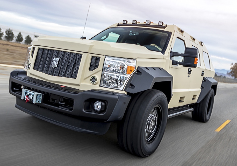 Пікапу Ford надали форму брутального надрозкішного позашляховика