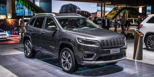 В оновленому Jeep Cherokee з'явилося 3 повнопривідні системи