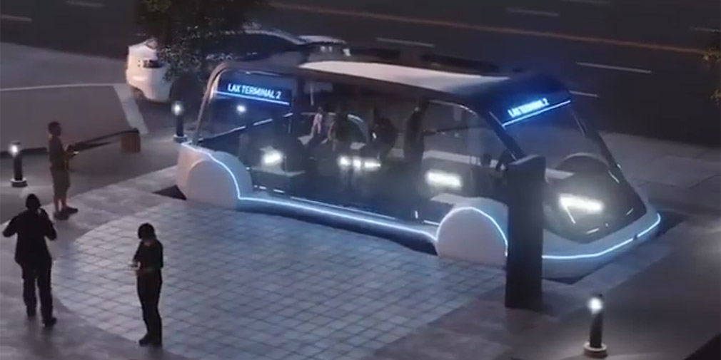 Ілон Маск явив світу підземний електробус