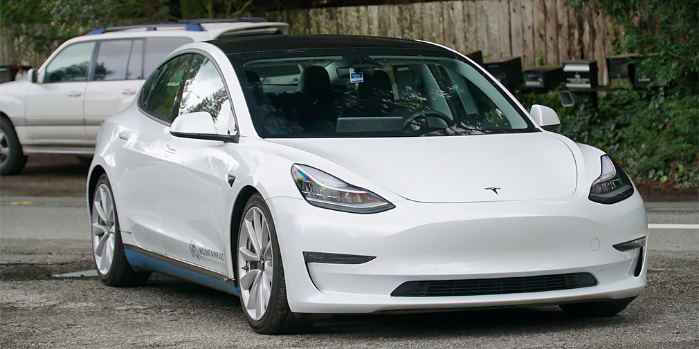 Ілон Маск озвучив, коли з'явиться найбюджетніша машина Tesla з 2 агрегатами