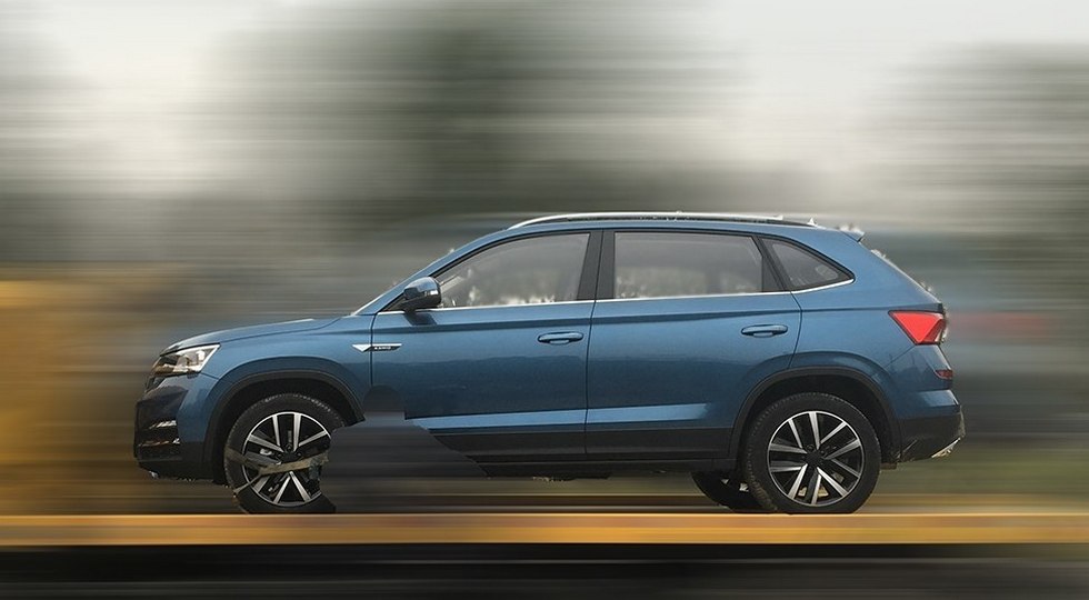 Новий кросовер Skoda з'явився на шпигунському знімку