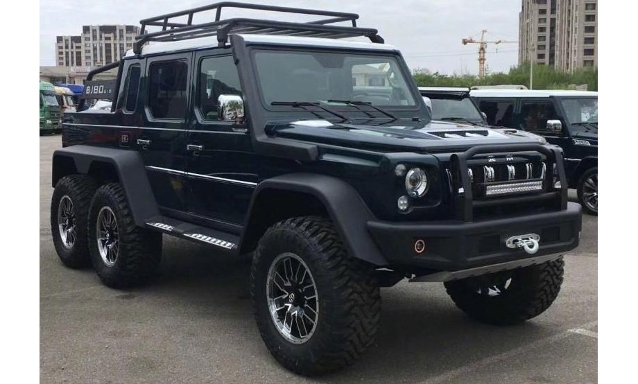 В Китаї зробили клон на 6-колісний Gelandewagen