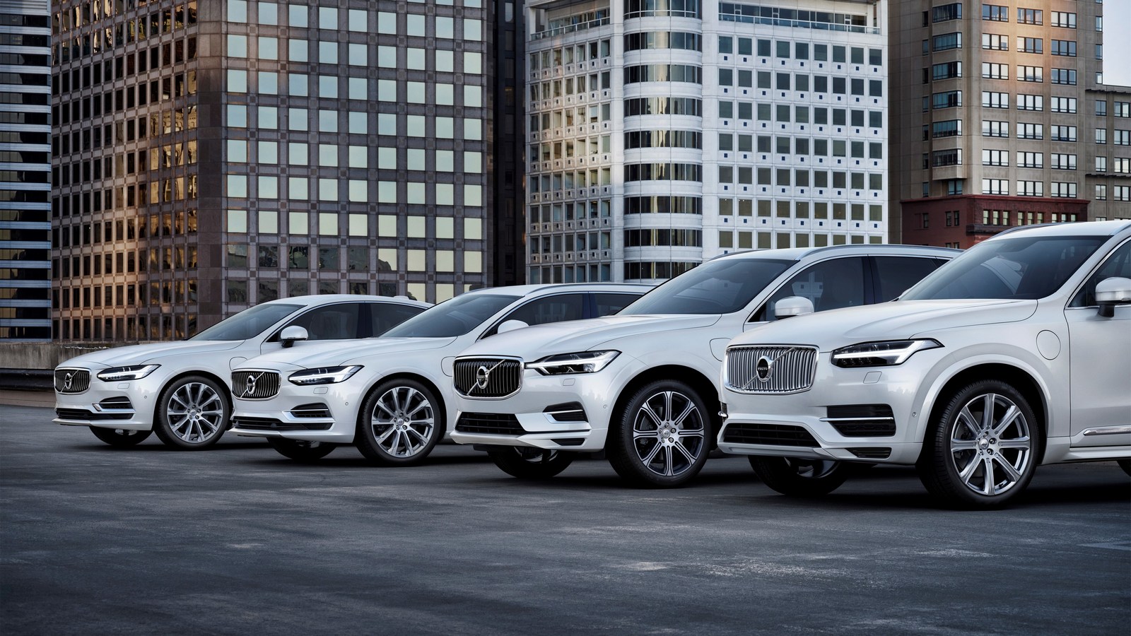 Volvo повністю прибере дизельні агрегати