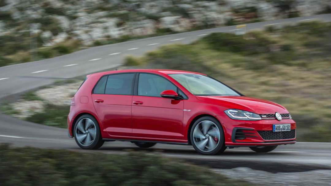 Volkswagen на час зупинила роботу свого головного підприємства