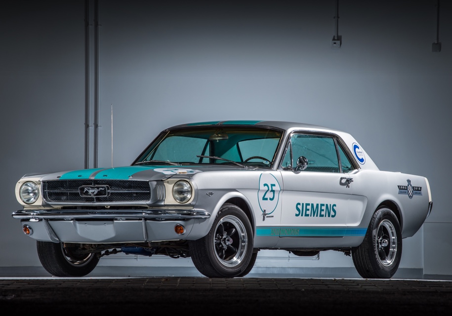 Класичний Ford Mustang став безпілотником