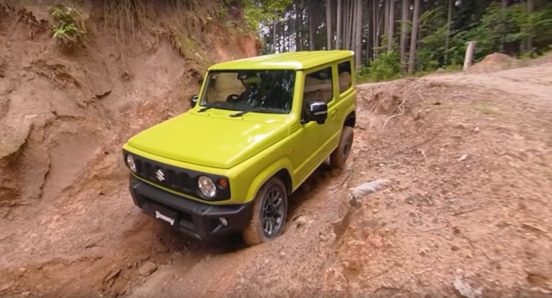 Новий Suzuki Jimny проти бездоріжжя: хто кого? (ВІДЕО)