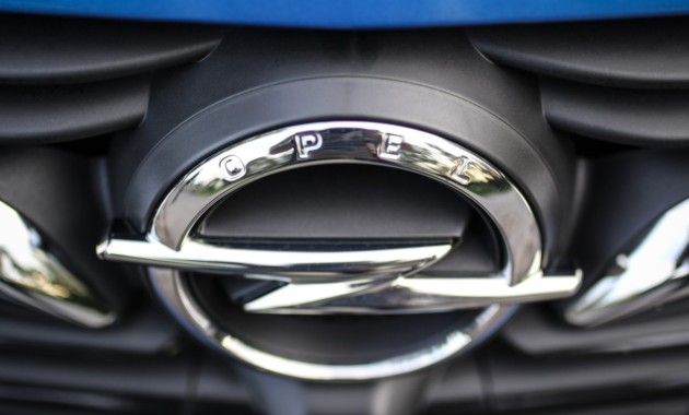 Opel поступово вибирається з убутків