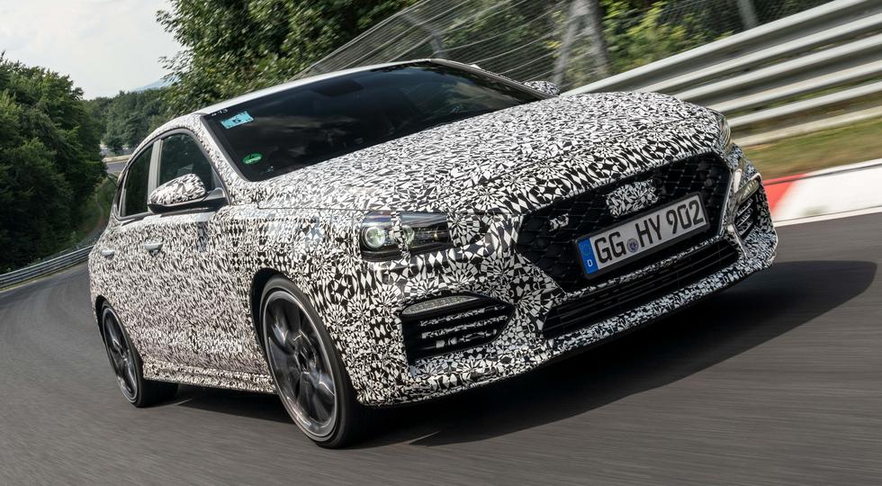 Hyundai завершує розробку «гарячого» ліфтбека i30 N